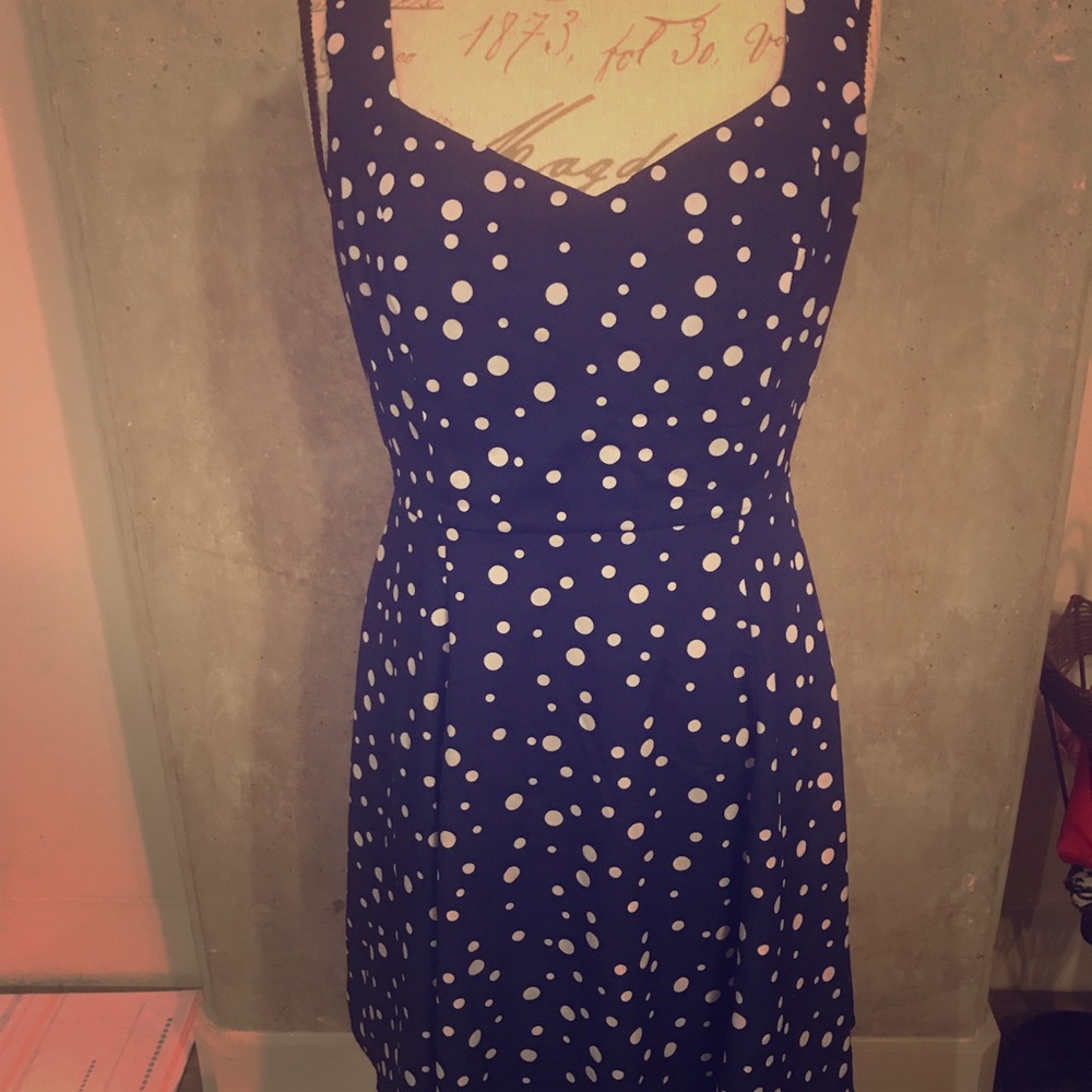 👗Polk Dot Blue Dress! Perfect for vacation! 💃🏻